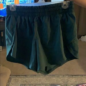 Athleta racer run shorts